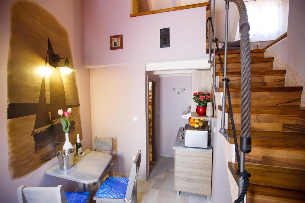 Studio Apartments Bonaca Спліт Екстер'єр фото