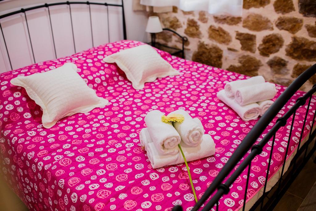 Studio Apartments Bonaca Спліт Екстер'єр фото