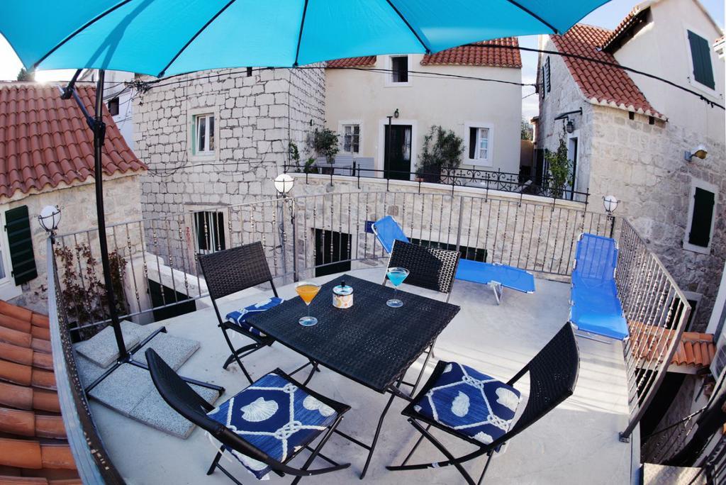Studio Apartments Bonaca Спліт Екстер'єр фото